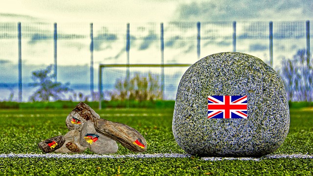 F1中国赛观众刷新纪录，票价这么贵售罄，顶级赛事为啥都在上海.